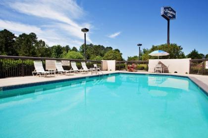 Hampton Inn Brookhaven - image 5