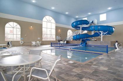 Holiday Inn Express Hotel & Suites Brookings an IHG Hotel - image 21