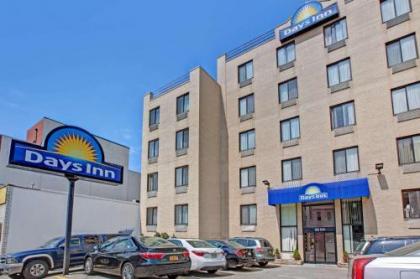 Days Inn By Wyndham Brooklyn Borough Park