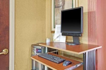 Days Inn by Wyndham Brooklyn - image 4