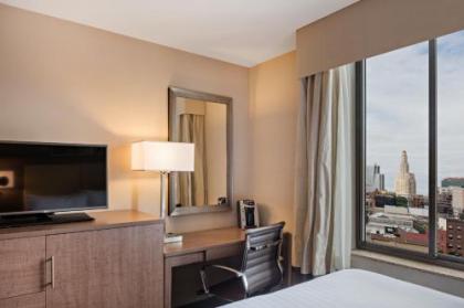 Holiday Inn Express Brooklyn an IHG Hotel - image 3