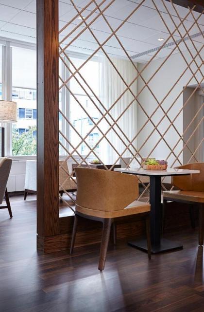 New York Marriott at the Brooklyn Bridge - image 20