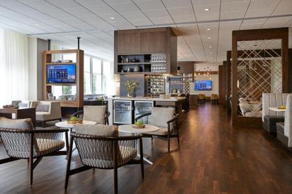 New York Marriott at the Brooklyn Bridge - image 21
