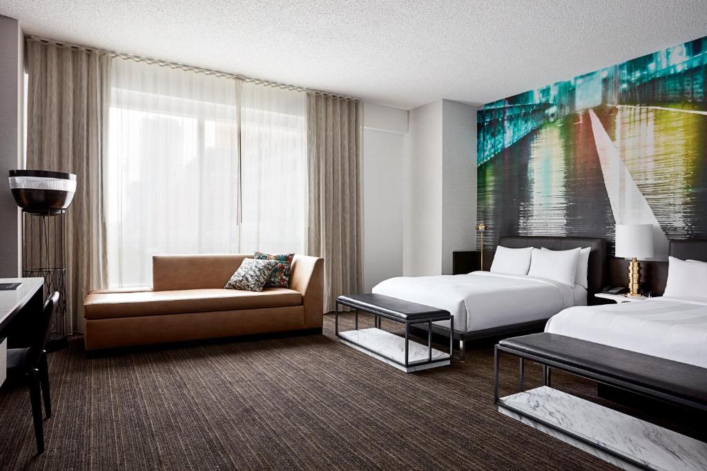 New York Marriott at the Brooklyn Bridge - image 7