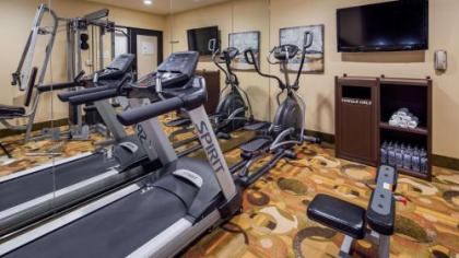 Best Western PLUS Arena Hotel - image 3