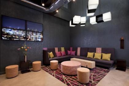 Aloft Brooklyn - image 2