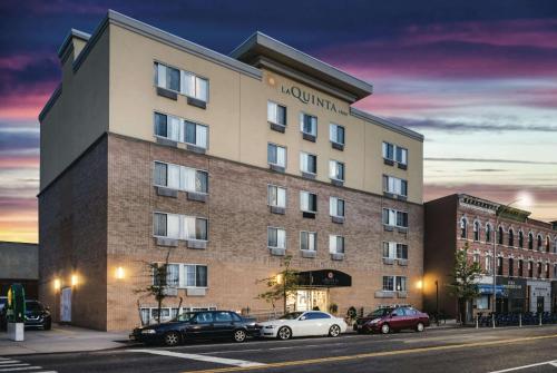 La Quinta by Wyndham Brooklyn Downtown - main image