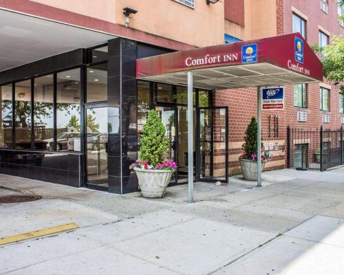 Comfort Inn Brooklyn - main image