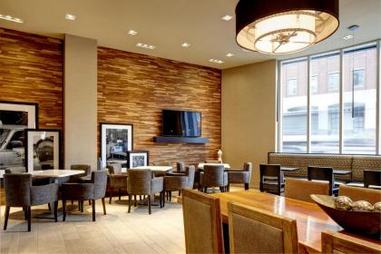 Hampton Inn Brooklyn Downtown - image 17