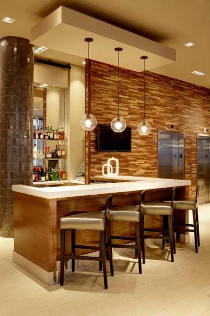 Hampton Inn Brooklyn Downtown - image 30