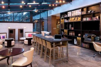 Holiday Inn Brooklyn Downtown an IHG Hotel - image 4