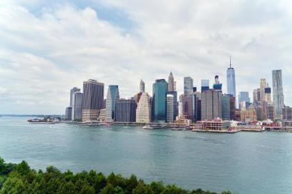 1 Hotel Brooklyn Bridge - image 13