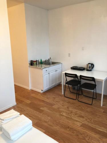 Apartment Ocean Block - image 2