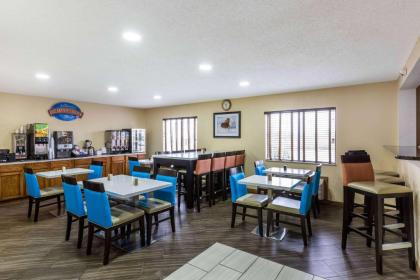 Baymont by Wyndham Louisville South I 65 - image 13