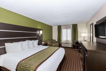 Baymont by Wyndham Louisville South I 65 - image 14