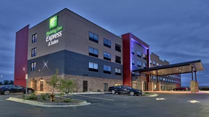 Holiday Inn Express & Suites Broomfield an IHG Hotel - image 1