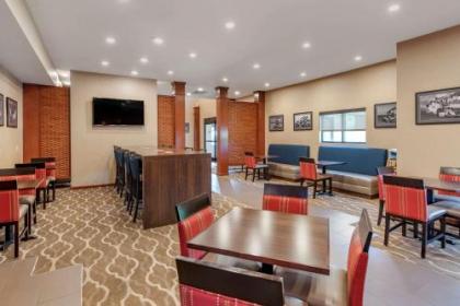 Comfort Suites West Indianapolis - Brownsburg - image 12