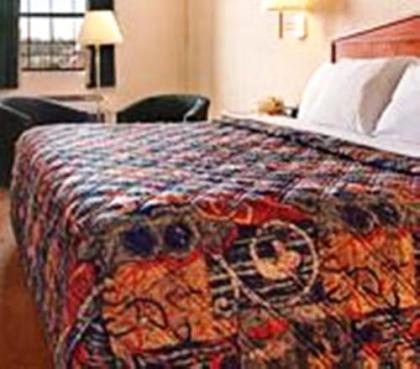 Days Inn by Wyndham Brownsville - image 5