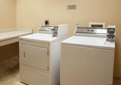 Hampton Inn and Suites-Brownsville - image 7