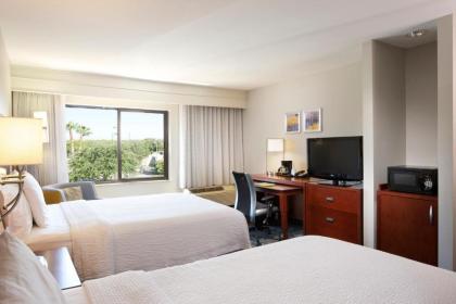 Courtyard by Marriott Brownsville - image 12