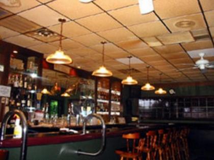 Texas Inn - image 2