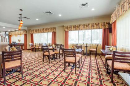 Comfort Suites Golden Isles Gateway - image 2