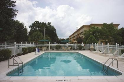 Wingate by Wyndham Brunswick - image 11