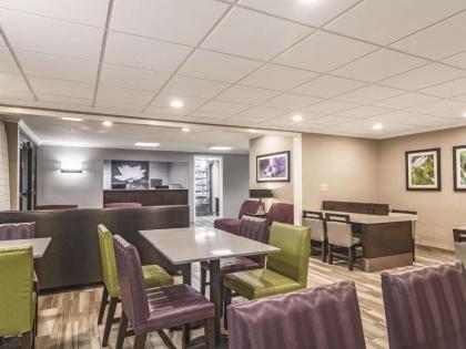 Wingate by Wyndham Brunswick - image 7
