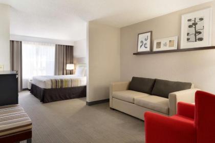Country Inn & Suites by Radisson Brunswick I-95 GA - image 5