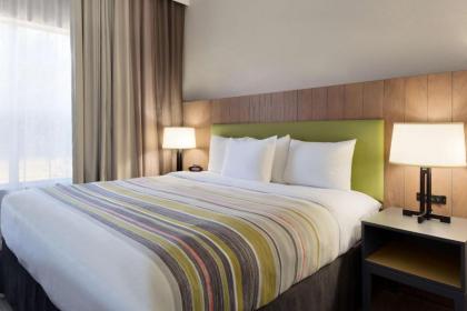 Country Inn & Suites by Radisson Brunswick I-95 GA - image 6