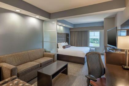 Best Western Premier Bryan College Station - image 11
