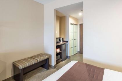 Best Western Premier Bryan College Station - image 8