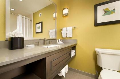 Hilton Garden Inn College Station - image 5