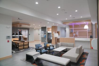 Hyatt House Bryan/College Station - image 6