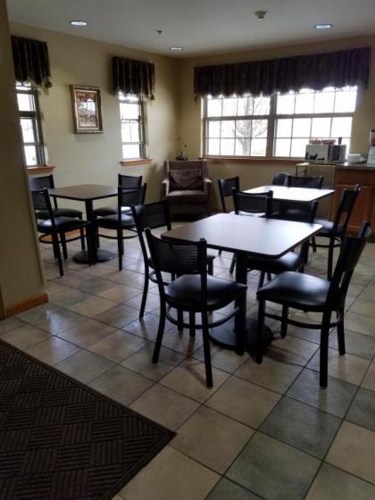 Americas Best Value Inn Bryant - image 9