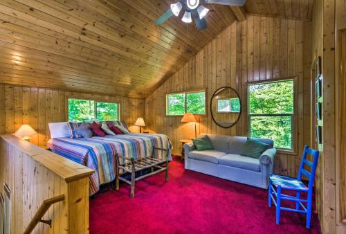 Bryson City Cabin with Deck Grill and Fire Pit! - image 3