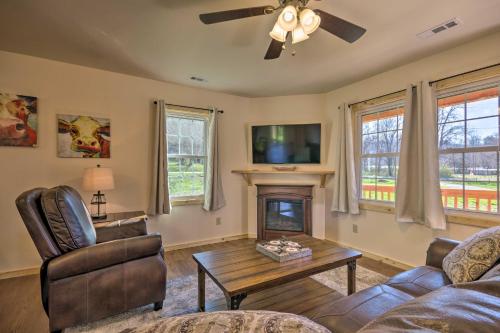 Brand New Smoky Mtn Cabin by Tuckasegee River - main image