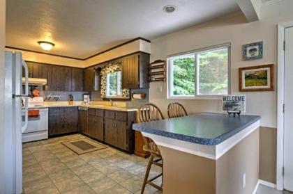 Secluded Home in the Woods with Smoky Mountain Views! - image 3