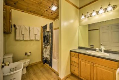 Peaceful Bryson City Cabin with Porch and Hot Tub - image 4