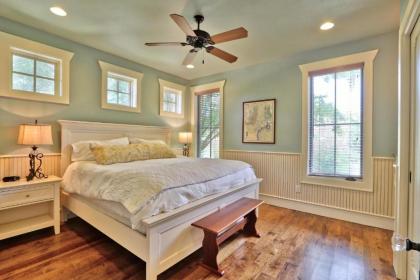 Fall Creek Vineyards Wine Country Inn - image 2