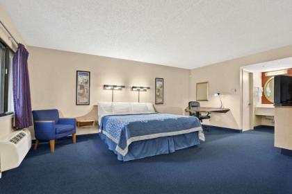 Days Inn by Wyndham Buena Park - image 3