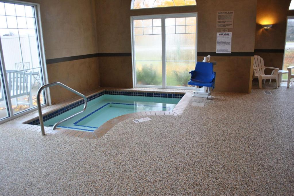 Country Inn & Suites by Radisson Buffalo MN - main image