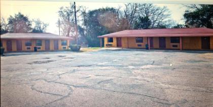 Budget Inn Buffalo - image 7