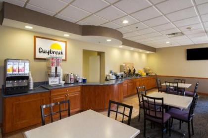 Days Hotel by Wyndham Buffalo Airport - image 4