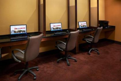 Buffalo Marriott Niagara - image 3