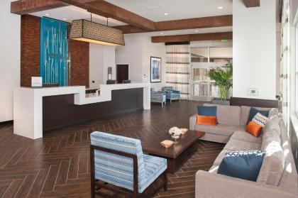 Hilton Garden Inn Burbank Downtown - image 14
