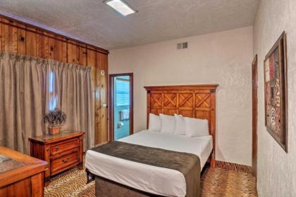 Ledge Lodge with Pool and Cumberland Valley Views! - image 15