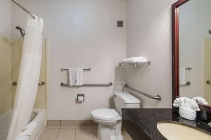 Quality Suites Ft Worth Burleson - image 6