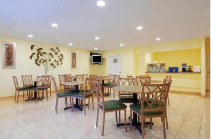 Five Star Inn Burleson - image 7