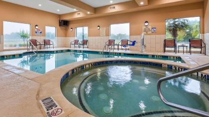 Best Western Plus Burleson Inn & Suites - image 12